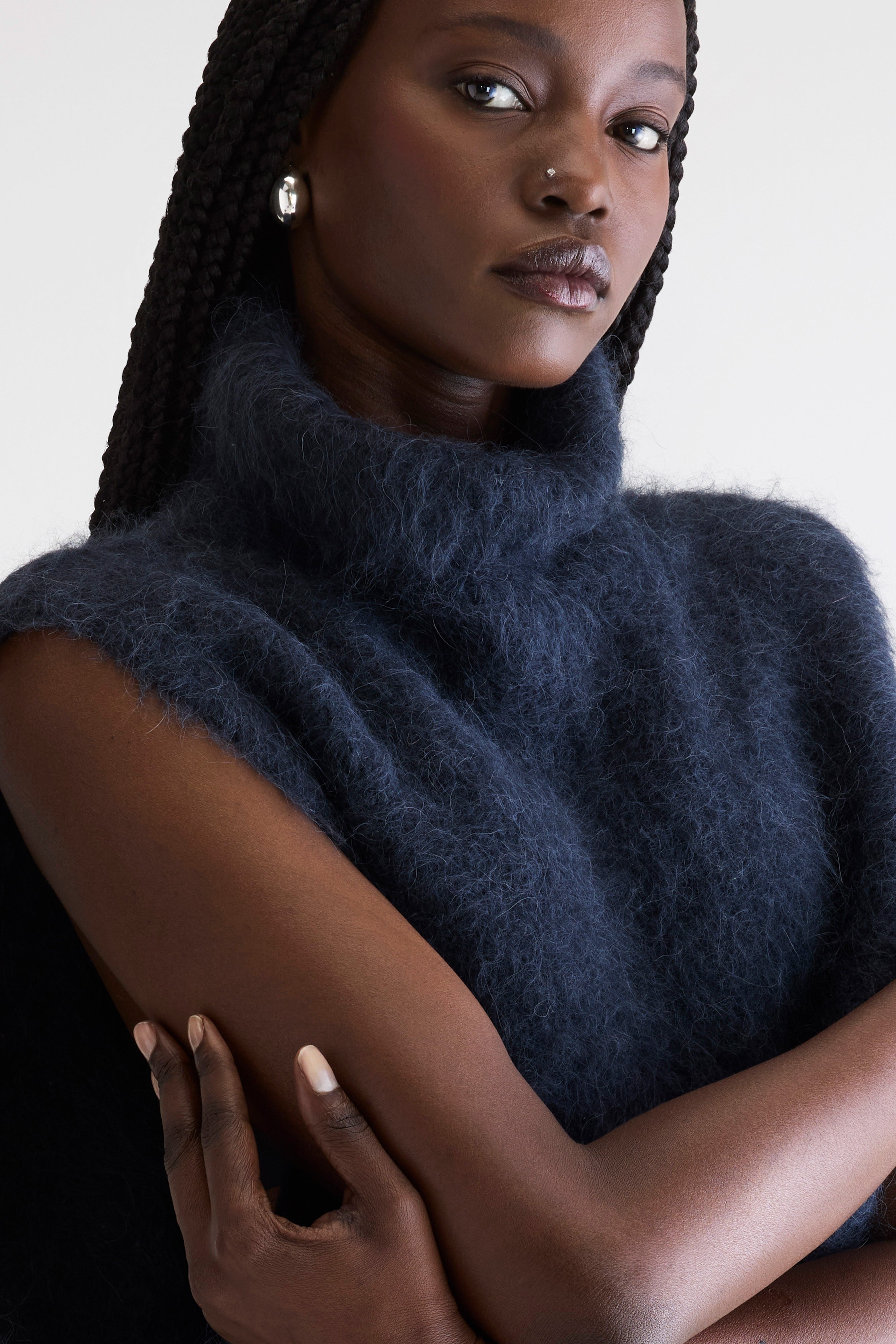 Daren Sleeveless Sweater - Navy For Women | Bellerose