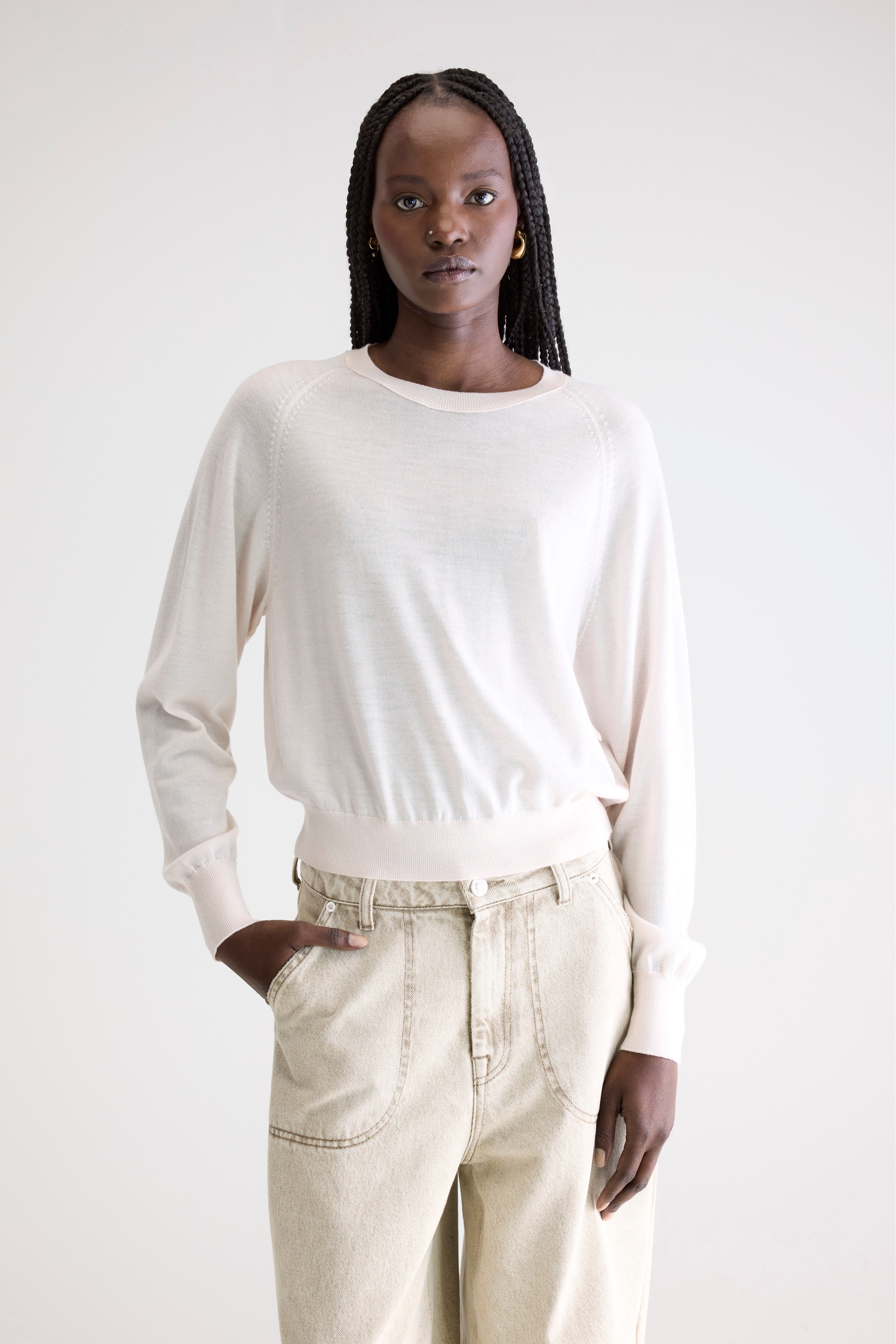 Delen Classic Crewneck Sweater - Ivory For Women | Bellerose